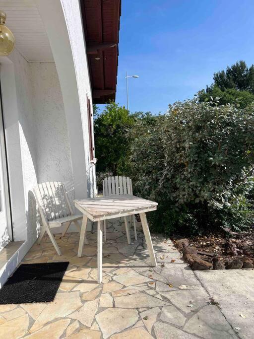 Agreable Maison Landaise Proche Du Lac Sanguinet Exterior photo